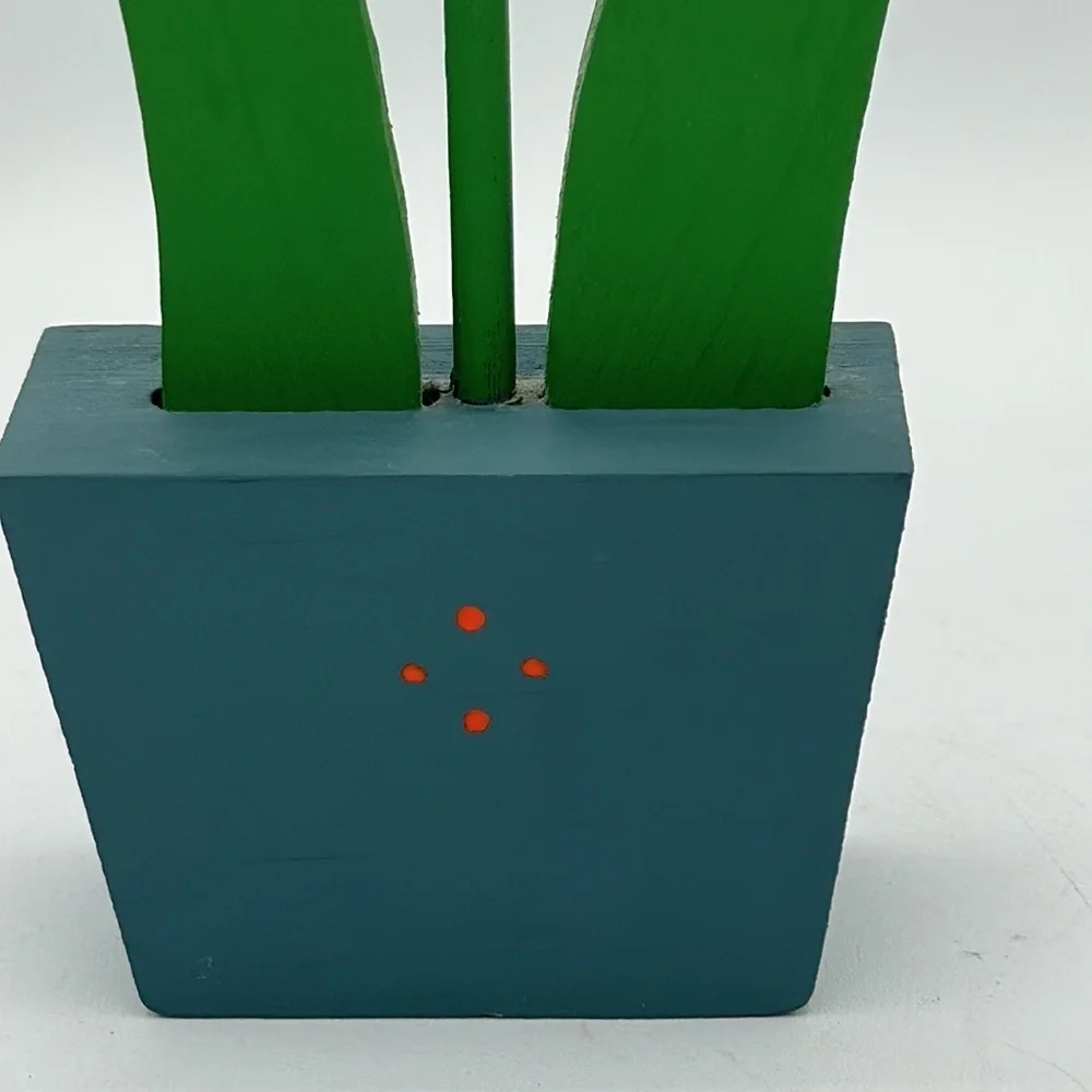 Tulip decor item